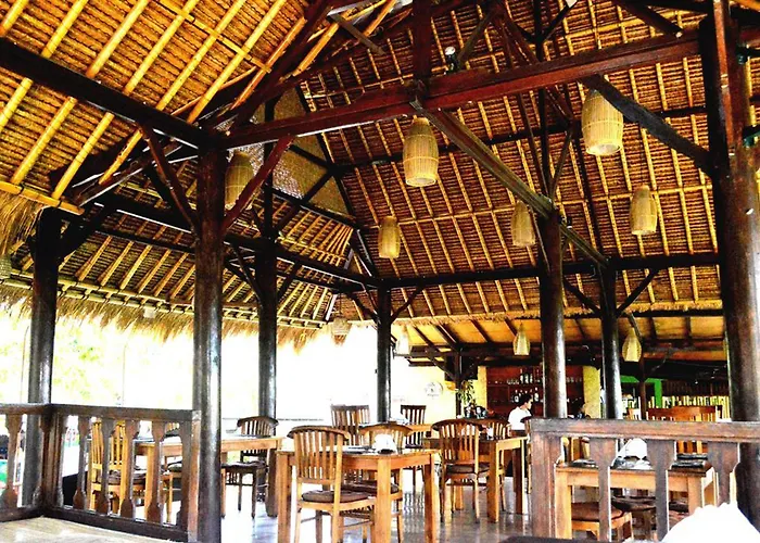 Tropical Garden Hotel 4*