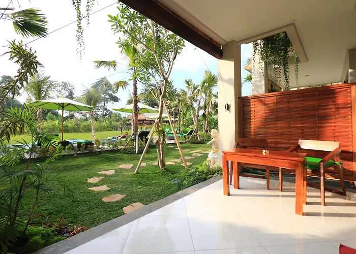 Tropical Garden 4*